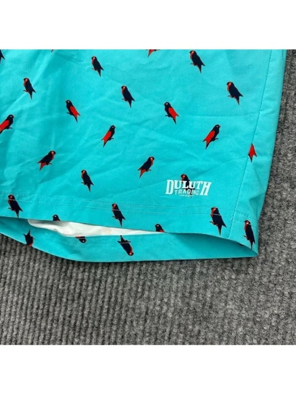 Duluth Trading Co Board Shorts Parrot Bird Print Swim Trunks 9 in Mens Size 38